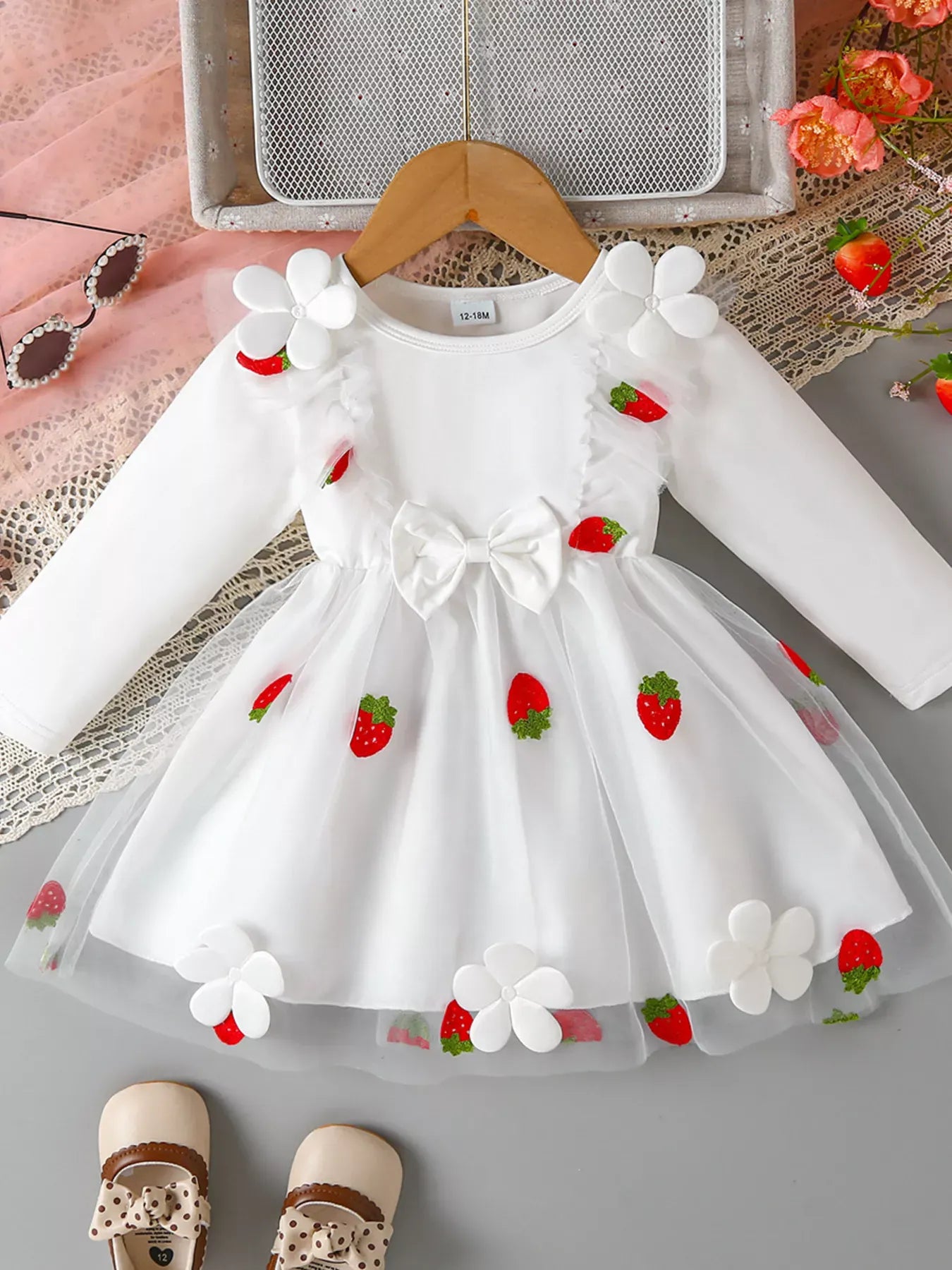 Trendsi Children's Bow Decor Ruffle Trim Dress