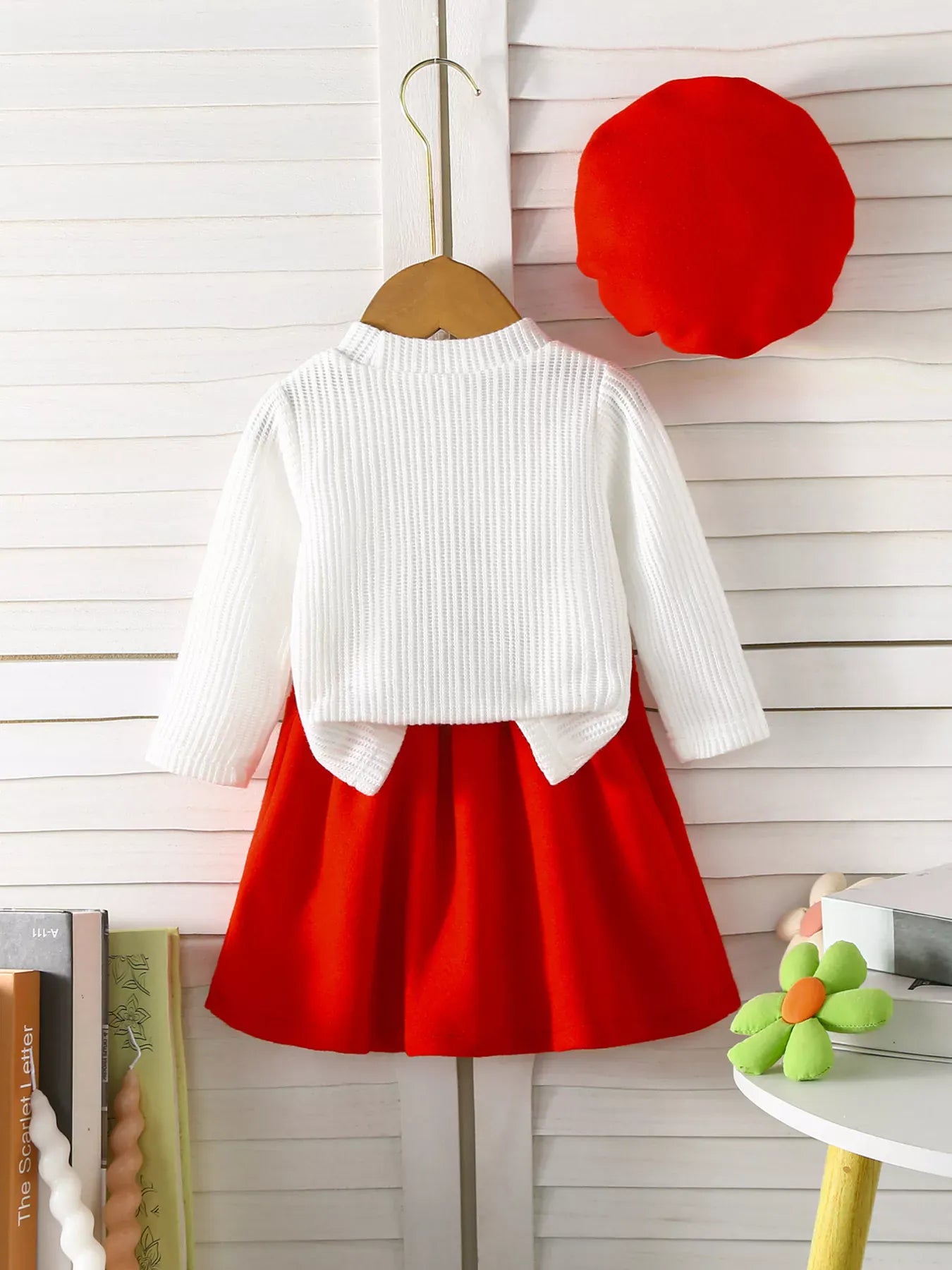Trendy Kids Apparel US Kids Clothing Children's Floral Applique Ribbed Knit Top & Pleated Skirt Set with Hat