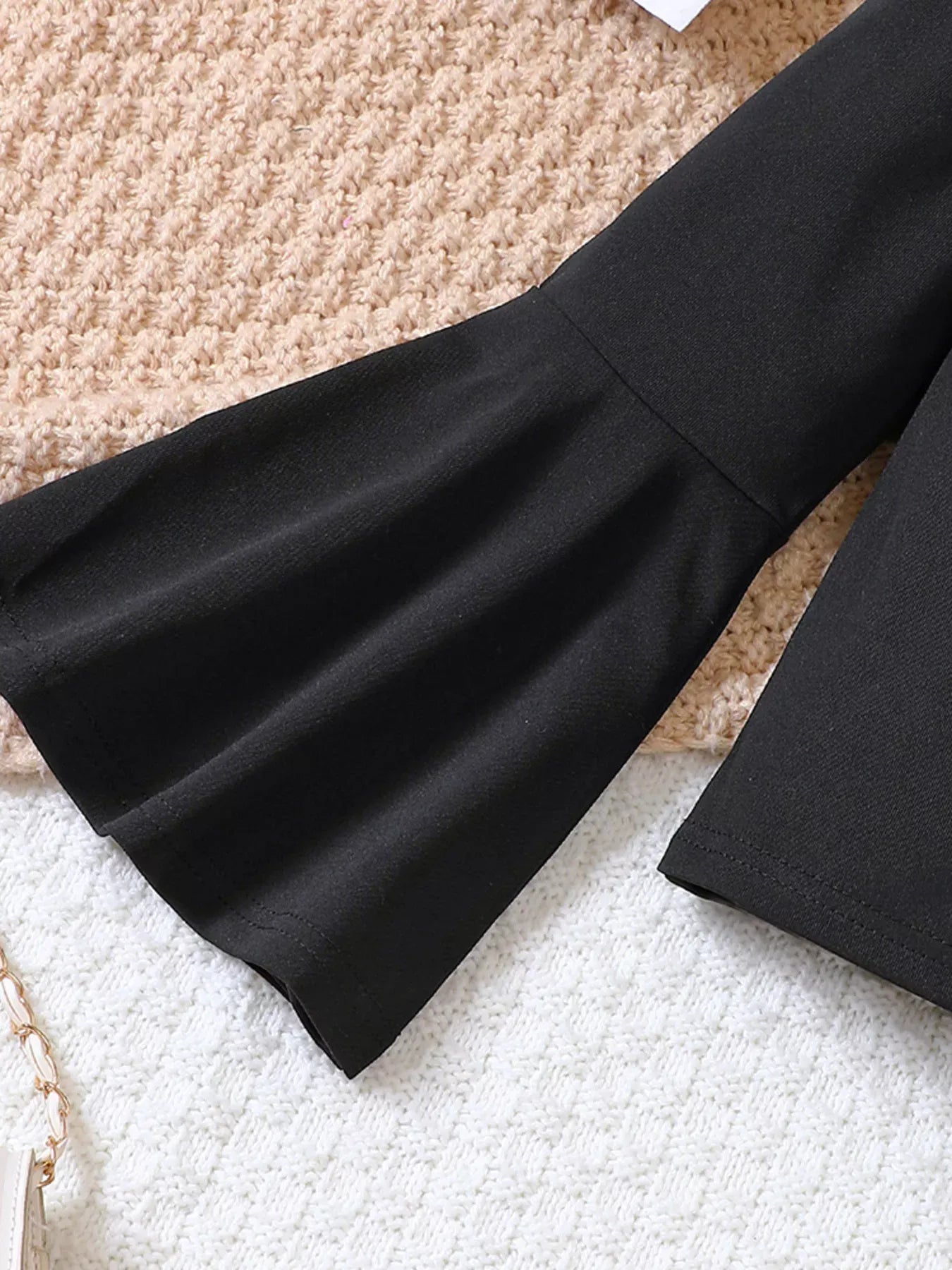 Trendy Kids Apparel US Kids Clothing Children's Solid Top & Floral Flare Pants Set